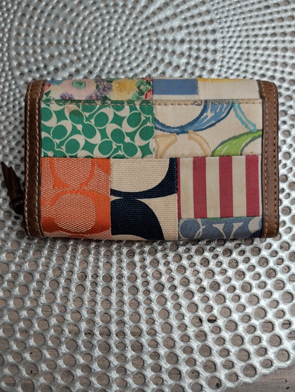 Coach Patchwork Multicolor Key Wallet - Picture 4 of 8